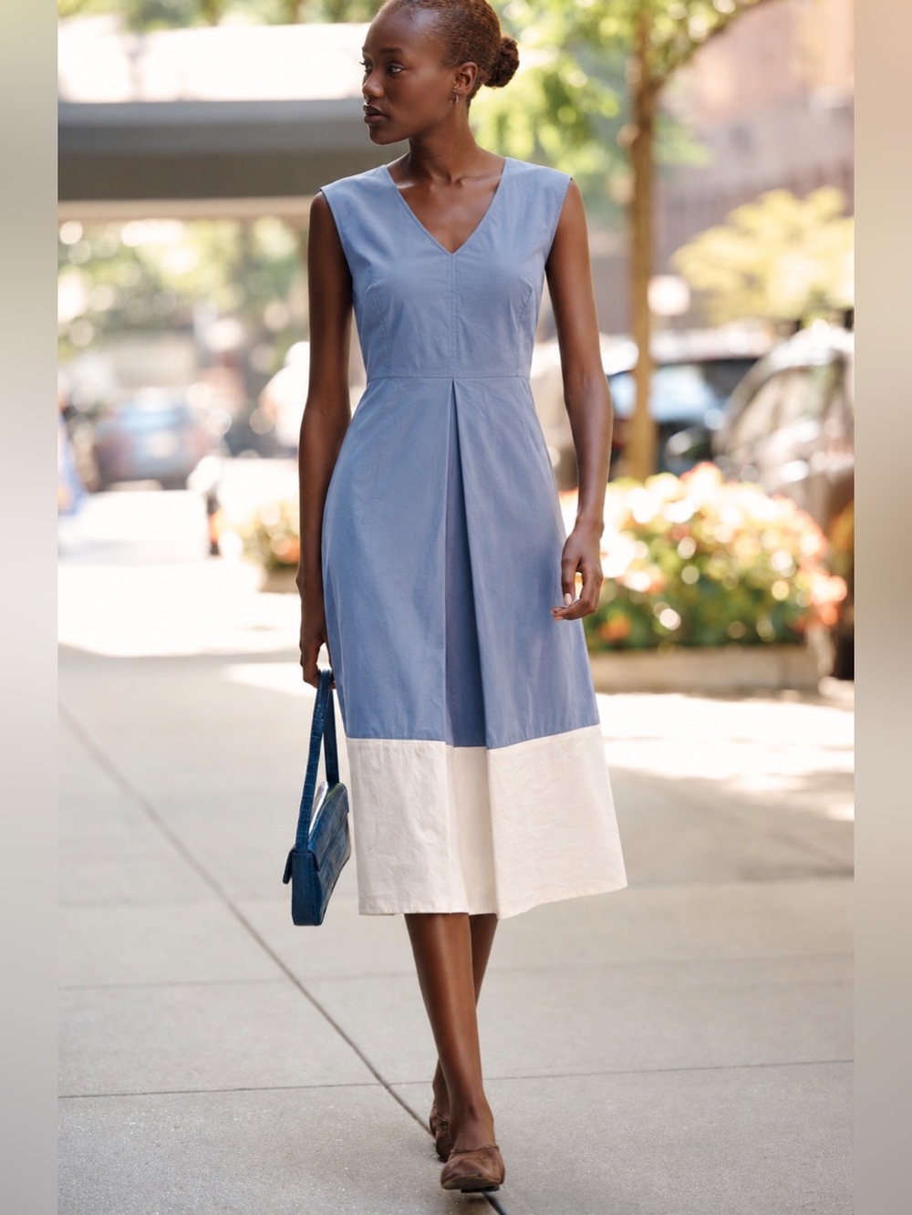 Peserico Sky Blue & White Egyptian Cotton Dress • Italian 42 / US 6